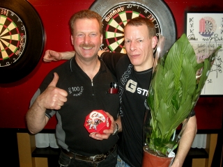 11-victor-en-gilbert