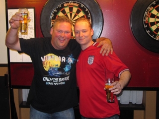 Gerard Bak wint finale van William Hunitetu.